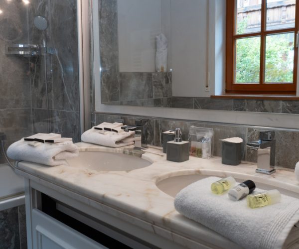 Garden Suite 174 BADEZIMMER2